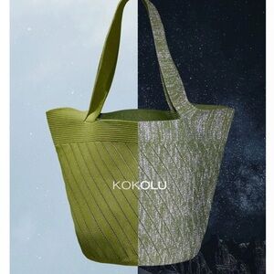Kokolu Green Quilted Tote Bag with Diagonal Stitching